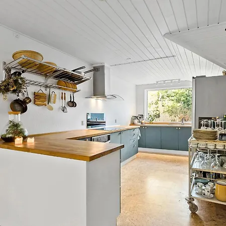3 Bedroom Beautiful In *